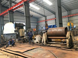 Máy lốc tole 4 trục