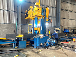 Sản xuất Kết cấu Thép - Máy Hàn tự động 3 in 1